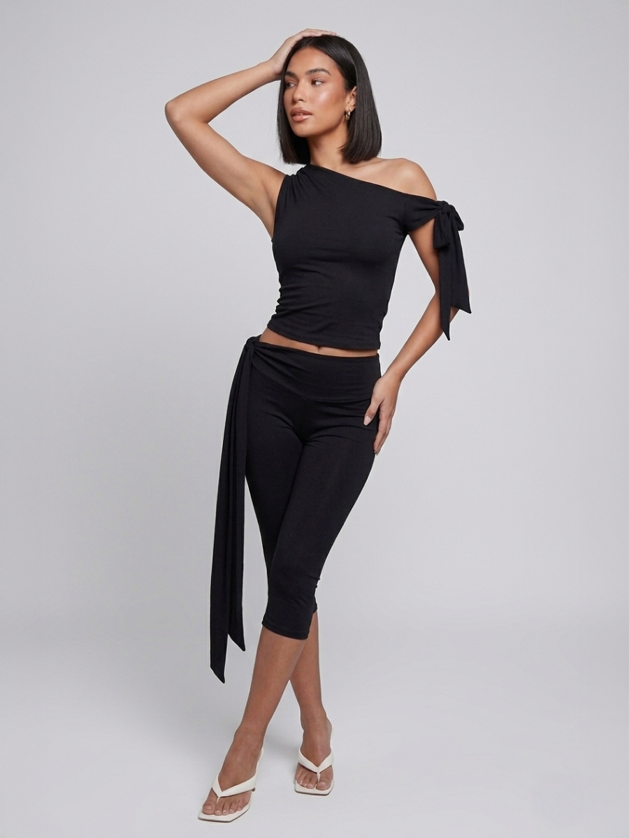 The Sorella Tie Capri Set