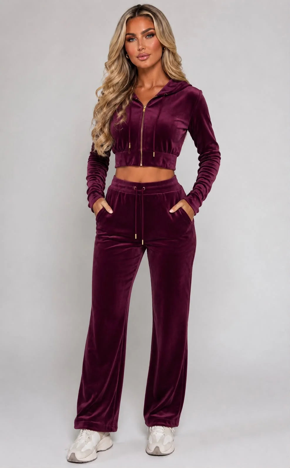 The Luxe Sienna Velour Set. 🤎